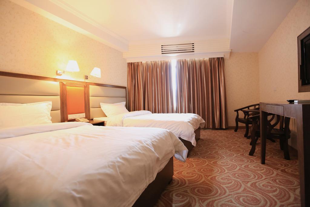 Towns Well Hotel Макао Экстерьер фото