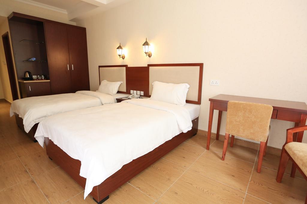 Towns Well Hotel Макао Экстерьер фото